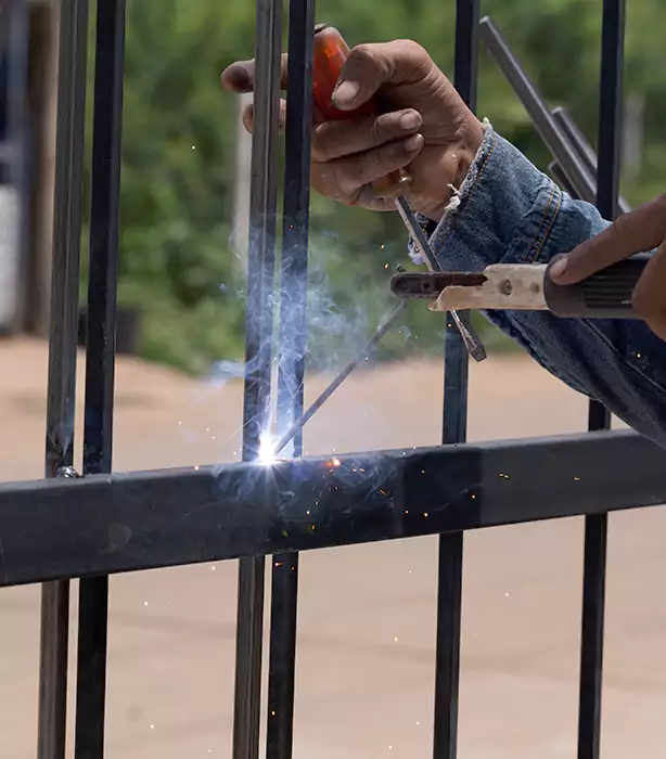 Commercial Gate Repair Medley